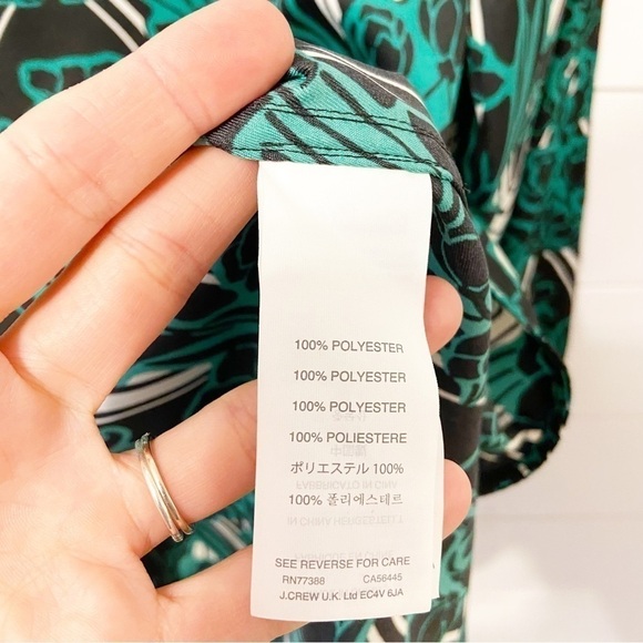 J.Crew | Black and Green Floral Popover Blouse Size 0 - Picture 5 of 10